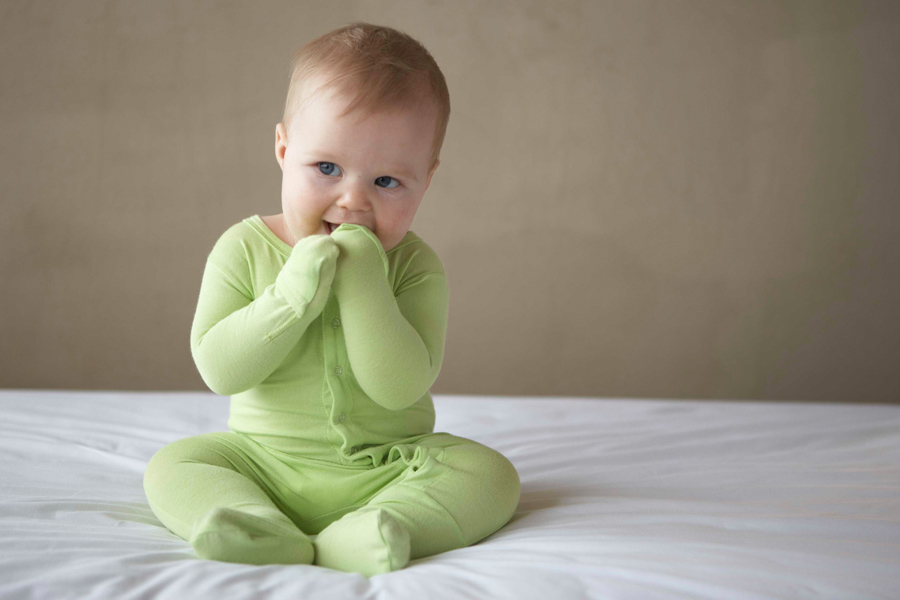 Bamboo Baby Clothes: Tips for Shopping Online